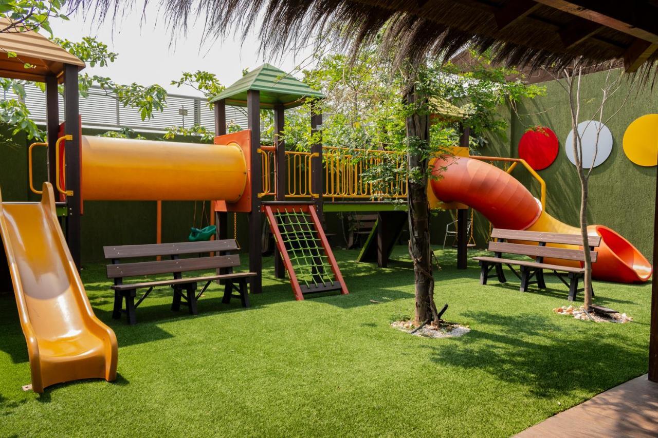 אסונסיון Hotel Los Alpes Cipreses מראה חיצוני תמונה