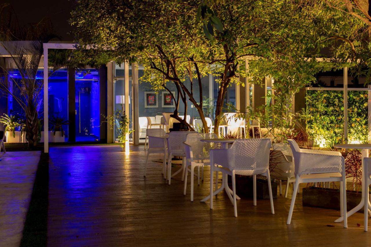 אסונסיון Hotel Los Alpes Cipreses מראה חיצוני תמונה